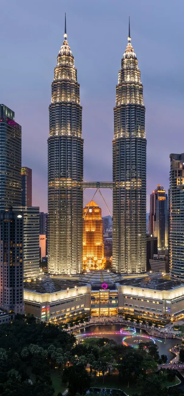 كوالالمبور و جزيرة بوكيت